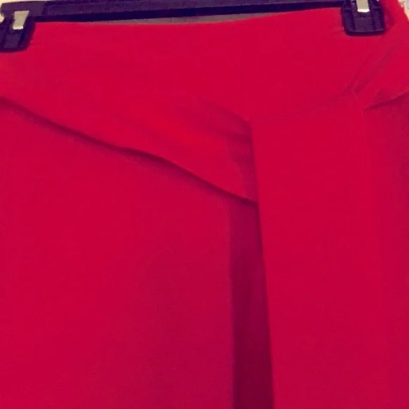 Gracia Pencil Skirt - Picture 2 of 10